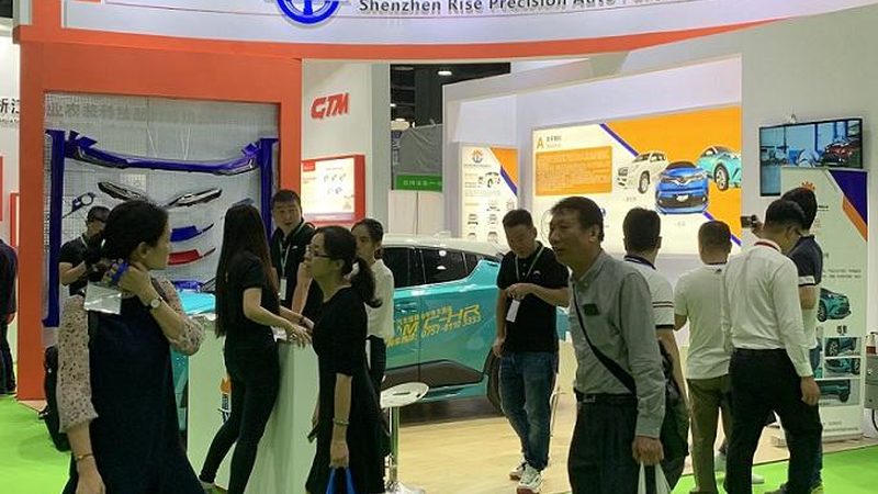 以下是一些在市场上具有良好口碑的汽车配件品牌：